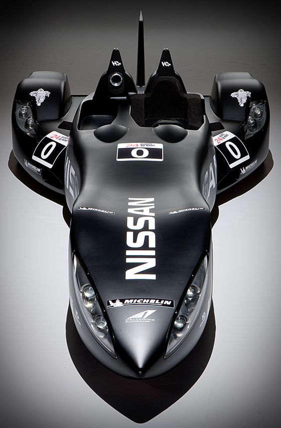 The Nissan DeltaWing looked utterly bizarre from all angles 