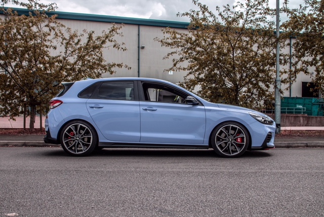 Hyundai i30N side profile